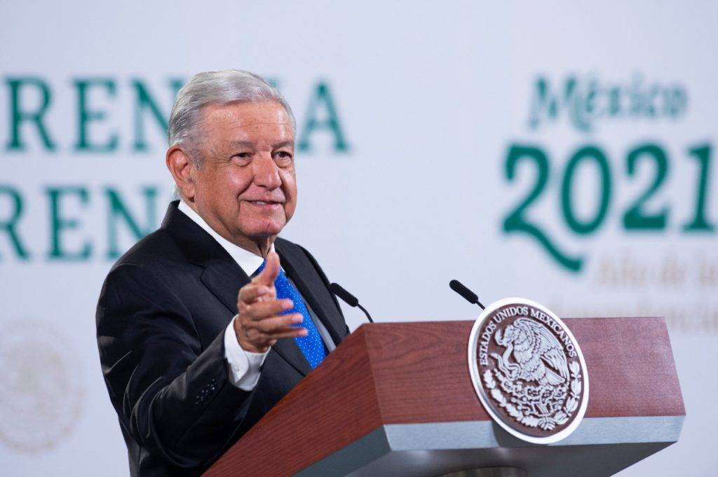 La esencia de la reforma eléctrica es que la industria sea de la nación: AMLO