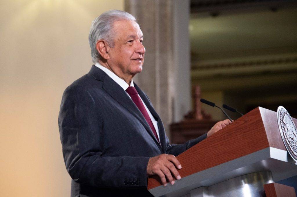 Es lamentable que la UNAM se haya derechizado: AMLO