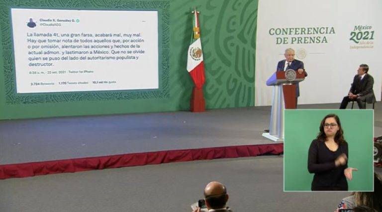 Los domina el afán autoritario; responde AMLO a Claudio X. González