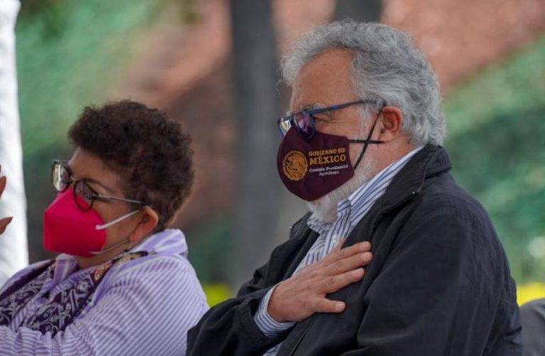 AMLO firmó el decreto para crear la Comisión por Acceso a la Verdad: Encinas