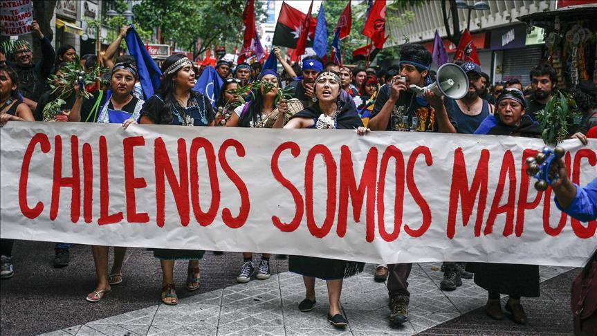 Pueblos mapuches realizan protestas, reportan detenidos y heridos