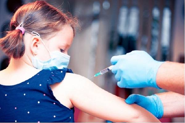 EE.UU. autoriza primer vacuna para niños