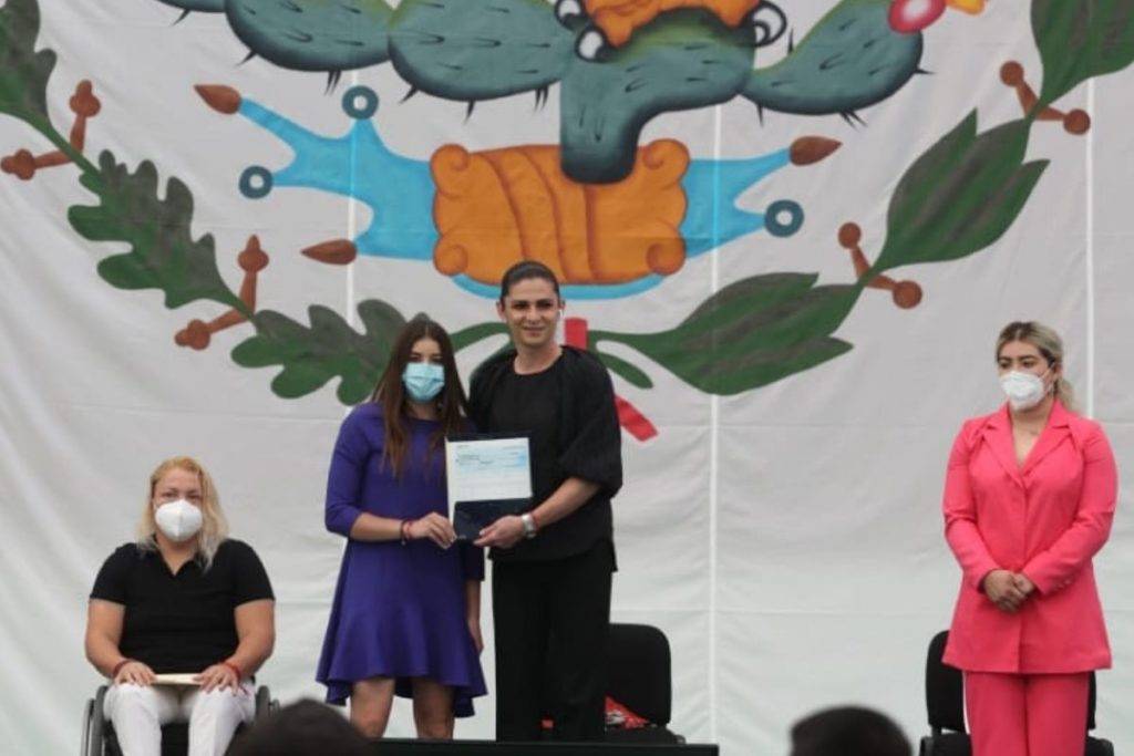 CONADE entrega premios económicos a medallistas de Tokio 2020