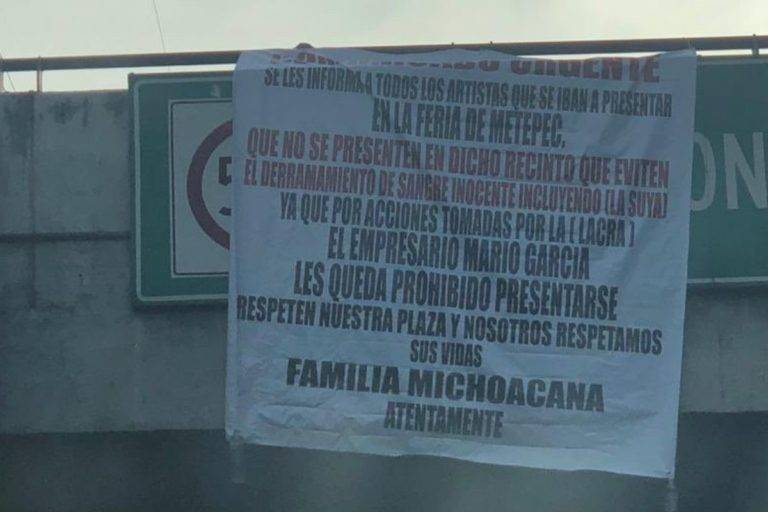 Con narcomanta amenazan a artistas que se presentarán en la Feria de Metepec