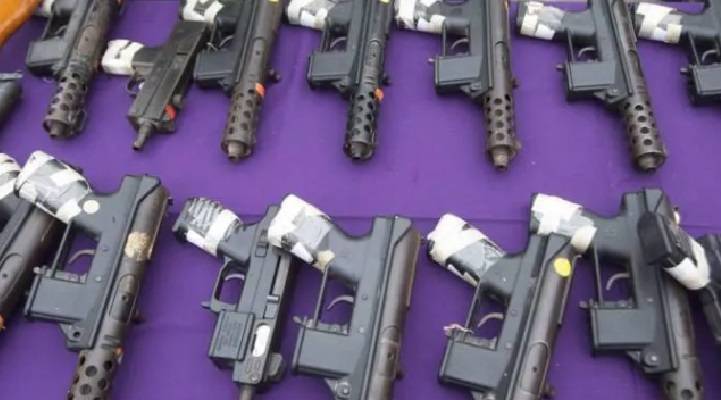 EE.UU. enjuicia proveedores de armas ilegales a México