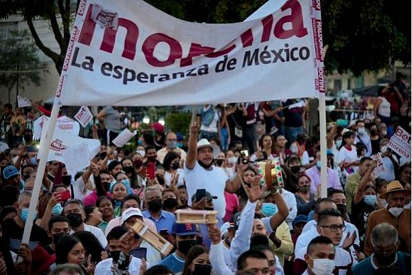 Militantes de Morena piden cambios