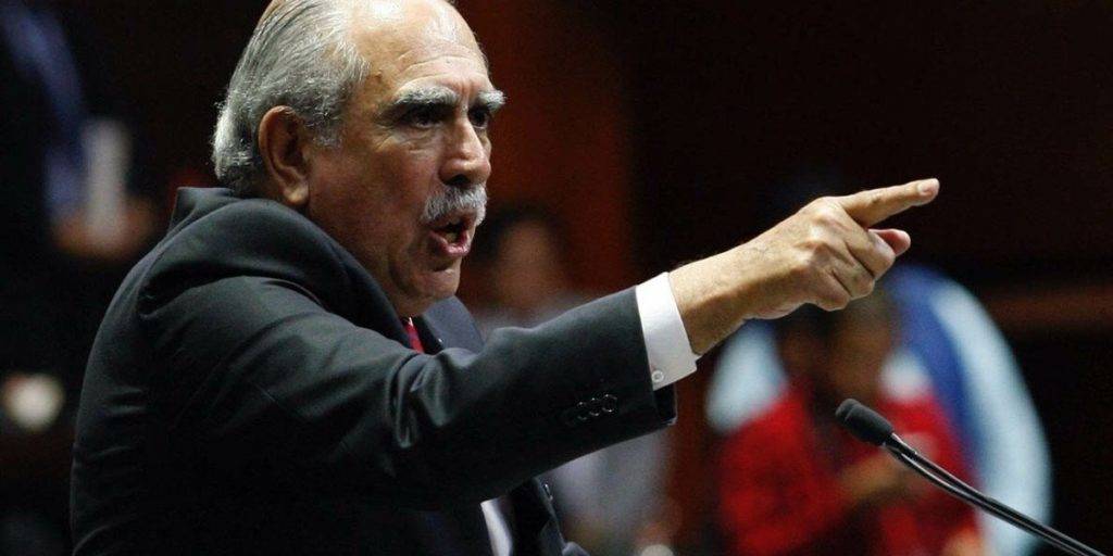 Pablo Gómez es ratificados por diputados para encabezar UIF