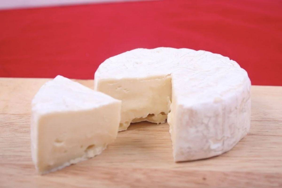 Profeco retirará marcas de queso por engañar al consumidor