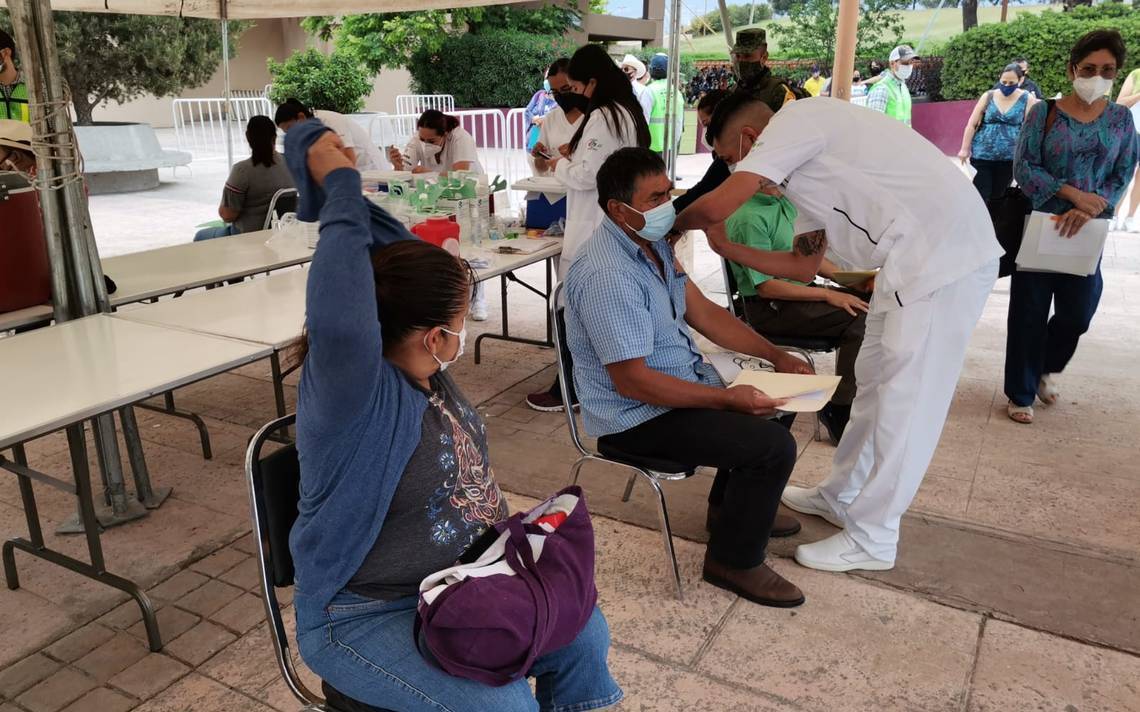 Arranca aplicación de tercera dosis de vacuna COVID en Tlalpan