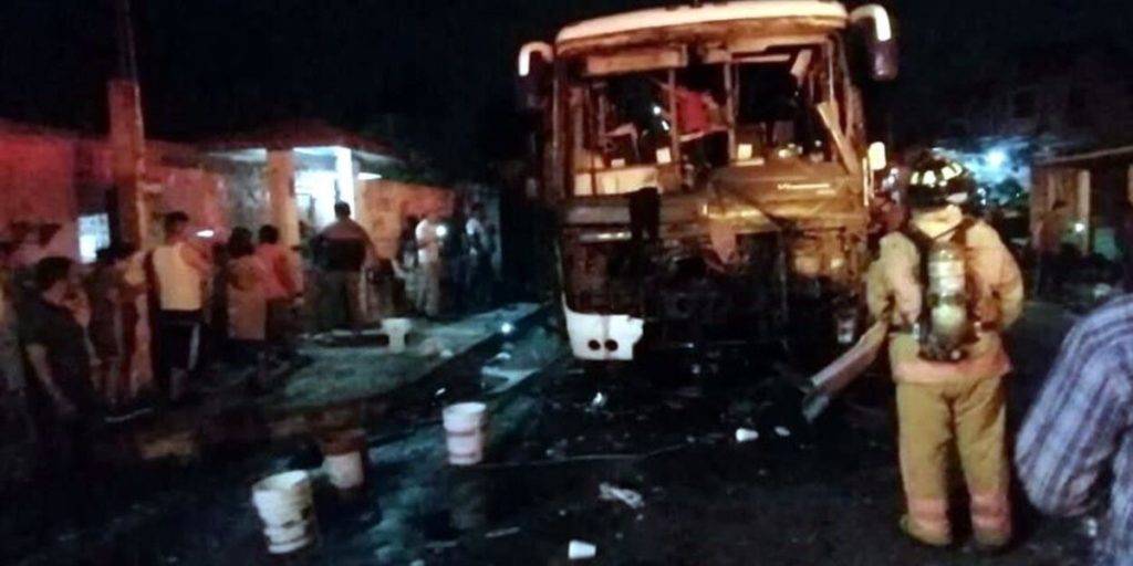 Celebración a la Virgen con pirotecnia deja 12 personas lesionadas en Veracruz