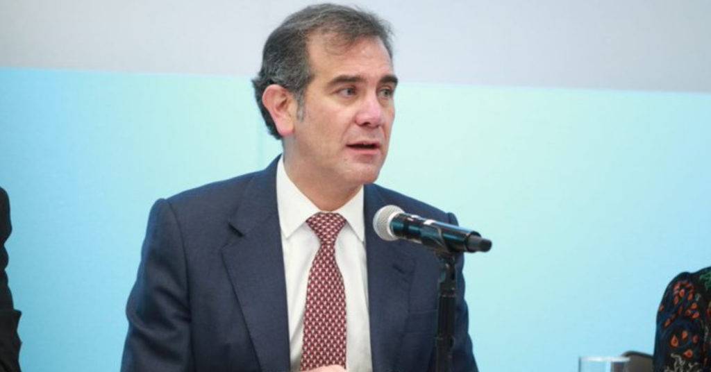 El consejero presidente del INE, Lorenzo Córdova, dijo que él respeta la constitución y que no va ser candidato a la presidencia. 