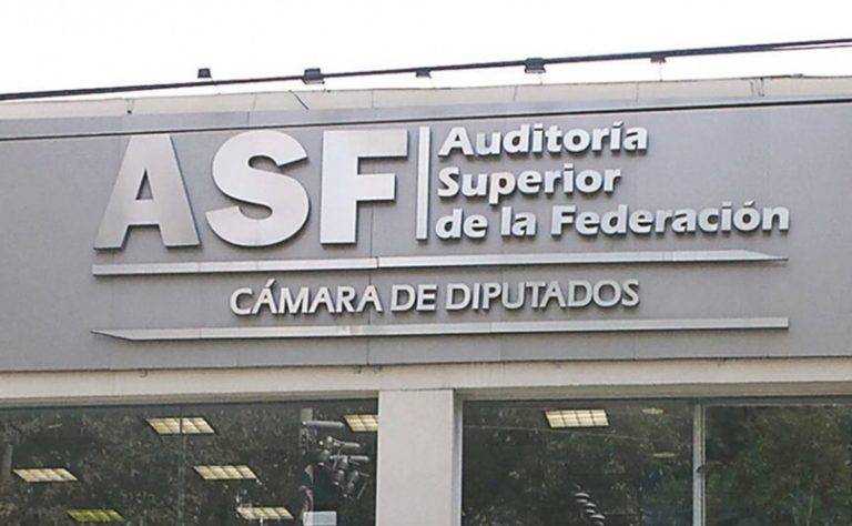 Las presuntas inconsistencias en obras de AMLO son de menos del 0.2%