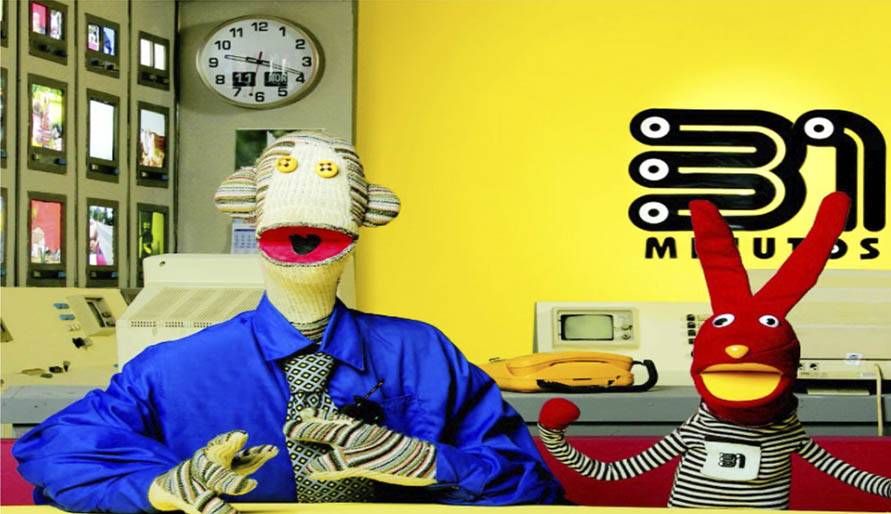 El programa chileno 31 Minutos recrea con marionetas un caótico noticiero de televisión. Su éxito en México ha sido inigualable.
