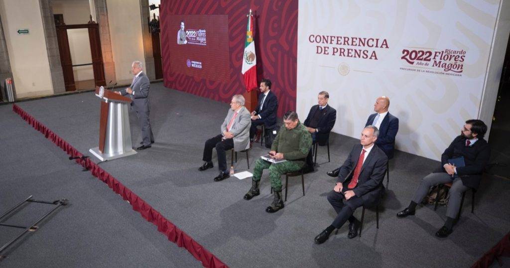 El presidente Andrés Manuel López Obrador se burló sobre las intenciones de censura que quieren implementar contra la conferencia de prensa matutina o las "mañaneras".