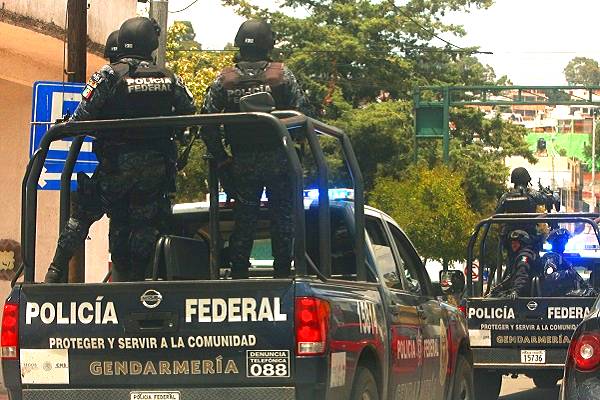 En Toluca, delincuentes se atrincheran