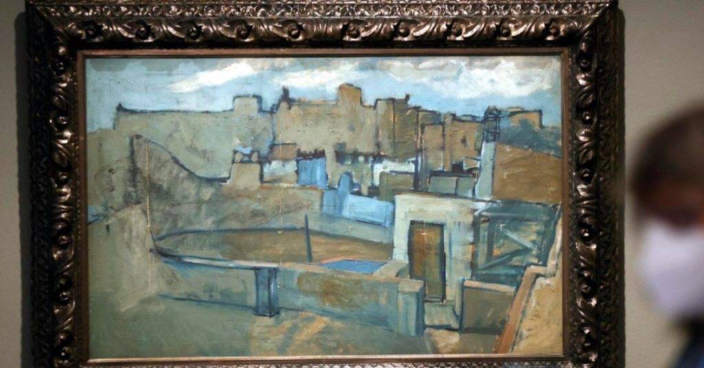 Algunos cuadros de la época azul de Picasso fueron pintados sobre otras imágenes dejándolas ocultas; dicho proceso se debió a una reutilización del material 