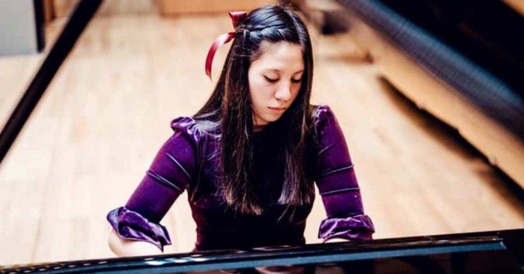 Aranza Ortega, una pianista mexicana de 15 años oriunda de Iguala Guerrero, ganó el Grand Prize Virtuoso Vienna 2022 interpretando a Chopin. 