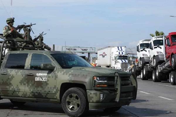 Alerta EE.UU sobre carreteras en México