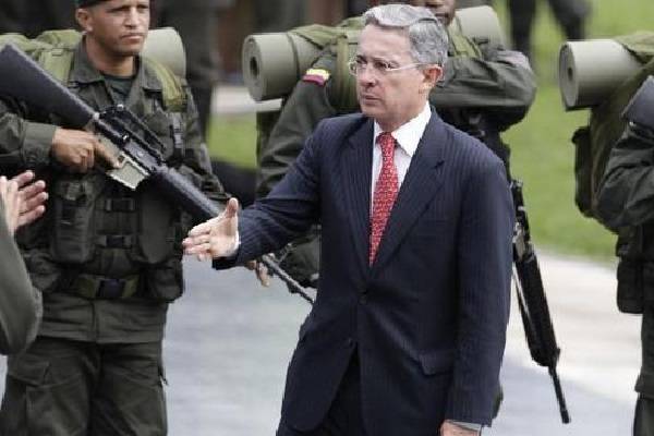 Colombia, el político más poderoso a juicio