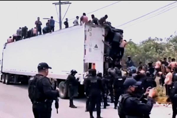 Migrantes pedían auxilio a gritos en Veracruz