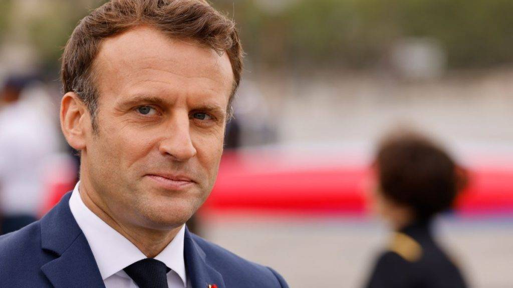 Macron sufre derrota en elecciones parlamentarias; izquierda gana terreno