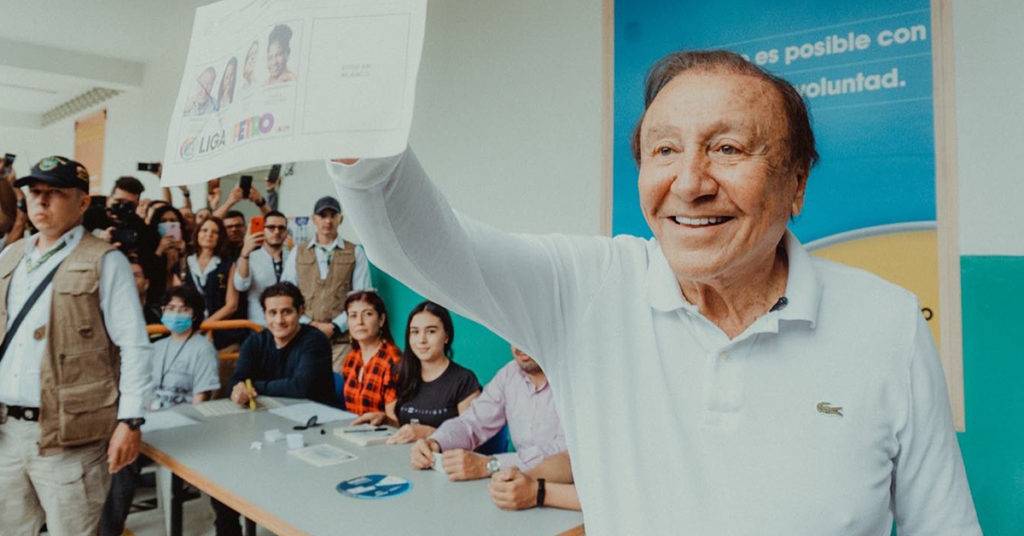 Rodolfo Hernández es un empresario que ha visto a Colombia como un negocio y ha pagado su campaña a la presidencia con su propio dinero. 
