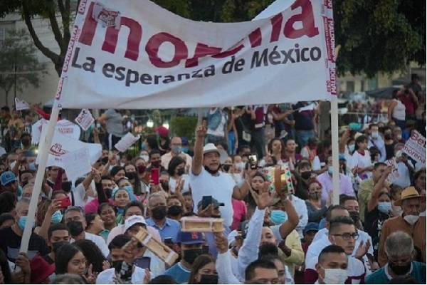 Morena llama a defender democracia en México