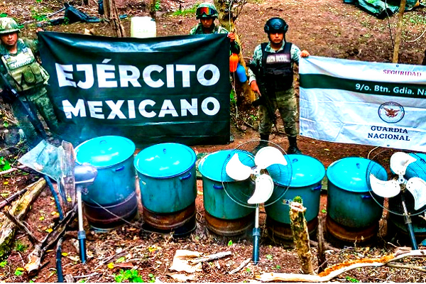 Sinaloa, desmantelan narcolaboratorio