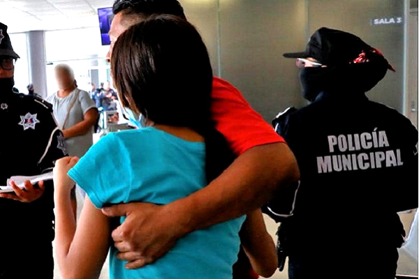 Rescatan a 20 mujeres en Escobedo, Nuevo León