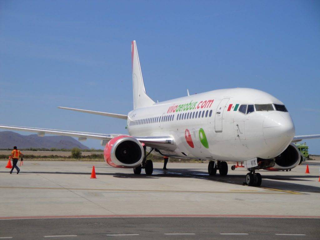 Crisis nerviosa provoca que pasajero se autolesionara durante vuelo a Monterrey