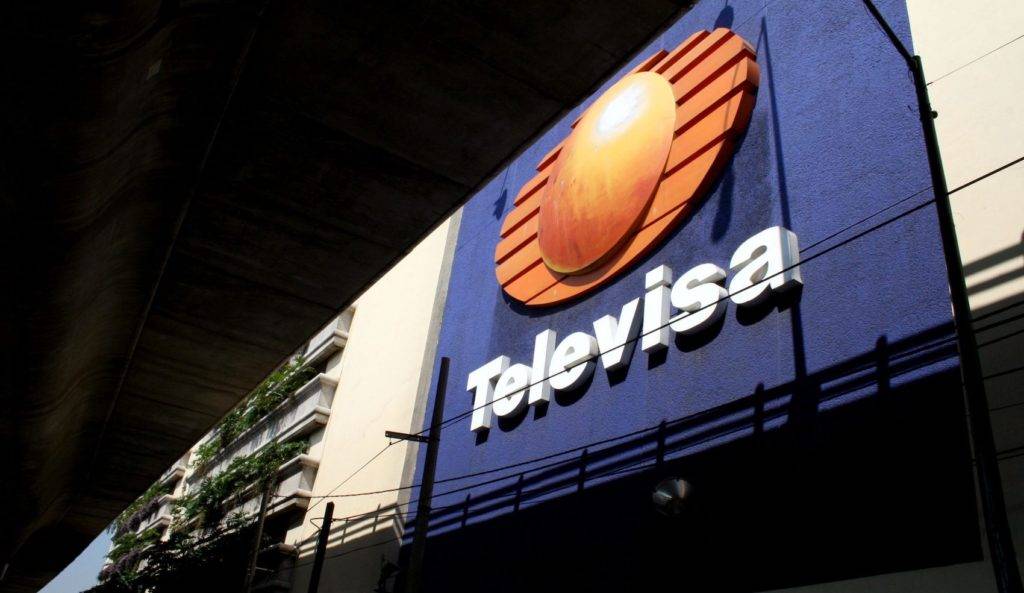 La empresa de Emilio Azcárraga, Televisa, al parecer sigue teniendo problemas pese a reportar ganancias, ahora pone a la venta su deuda por muchos millones. ¿Otra crisis a la vista?