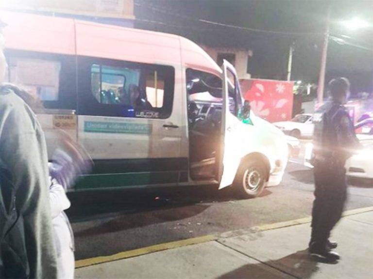 Intentaron asaltar una combi, uno de los pasajeros era militar y mató a dos