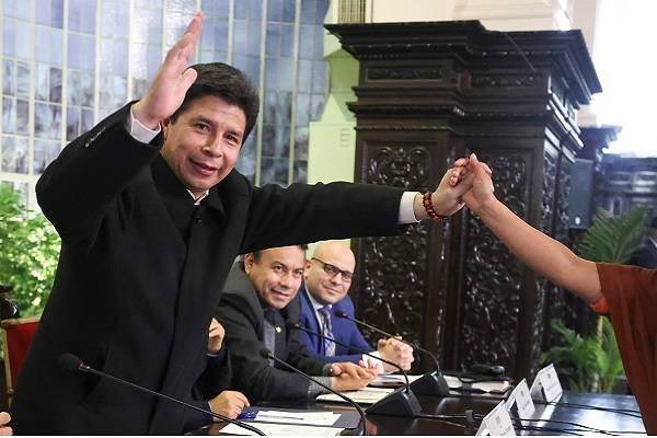 Perú expulsará delincuentes