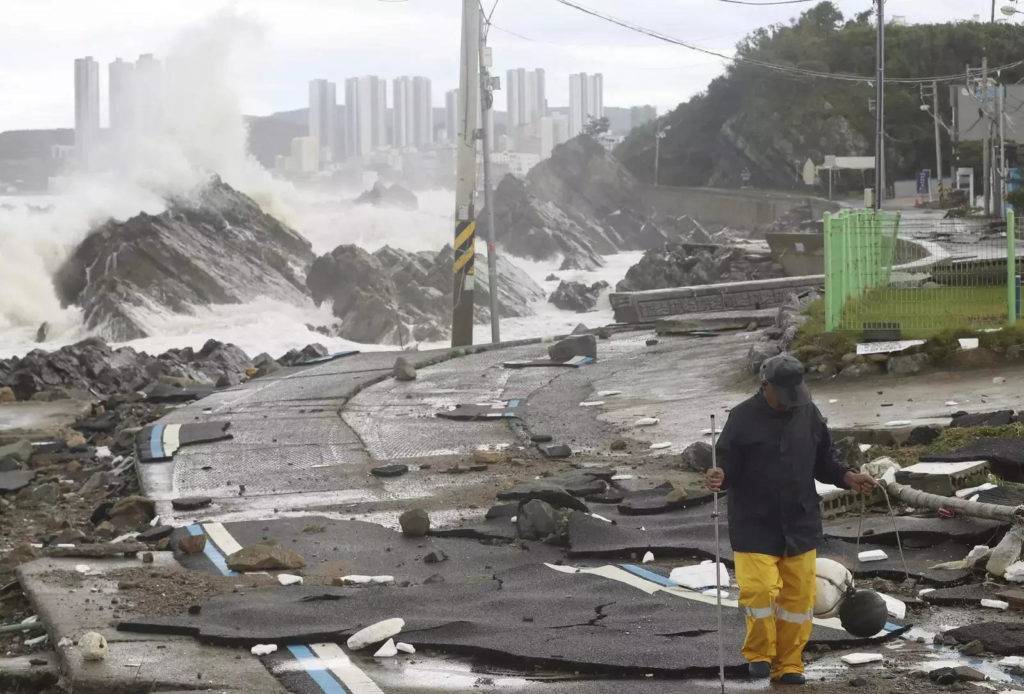 Tifón Hinnamnor en Corea del Sur deja tres muerto y ocho desaparecidos