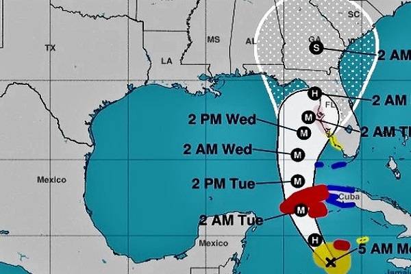 Ian ya es huracán y fortaleciéndose, código azul en Quintana Roo
