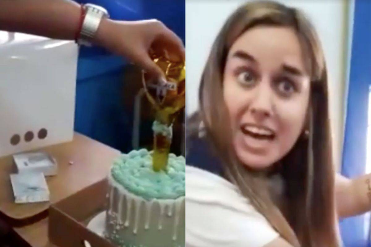 Video: Alumnos sorprenden a maestra al regalarle un pastel lleno de billetes;  su reacción se viraliza - RegeneraciónMX