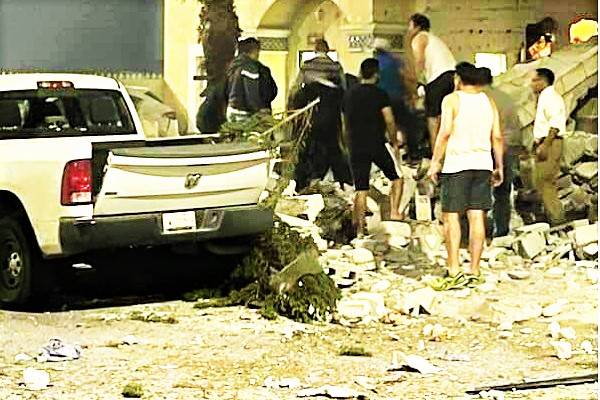 Explota casa de elementos de Fiscalía de Coahuila, 2 muertos y 3 heridos