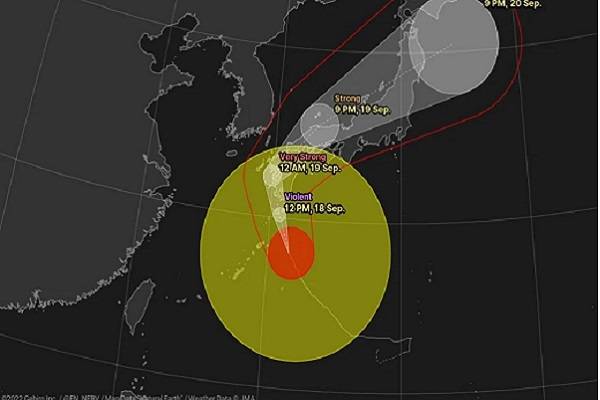 Peligroso tifón Nanmadol se abate sobre Japón, feroz viento