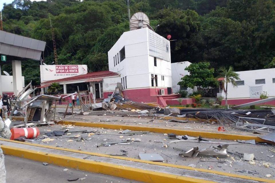 Video: Tráiler pierde el control en autopista El Sol; un muerto y varios heridos