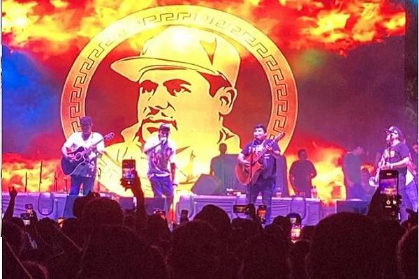 Denuncian homenaje al Chapo Guzmán en 491 aniversario de Culiacán