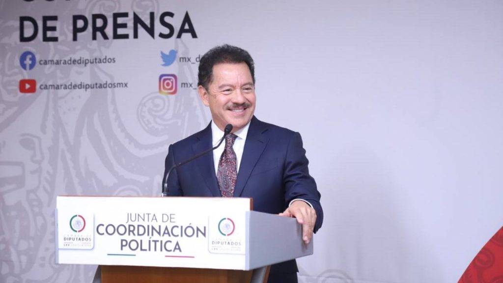 El grupo parlamentario de Morena, liderado por Ignacio Mier, anunció que se van a ir lentos con la discusión de la Reforma Política en la Cámara de Diputados.