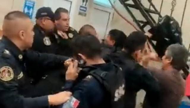 Video: Policías se pelean dentro de restaurante con ciudadano; SSC suspende a uniformados