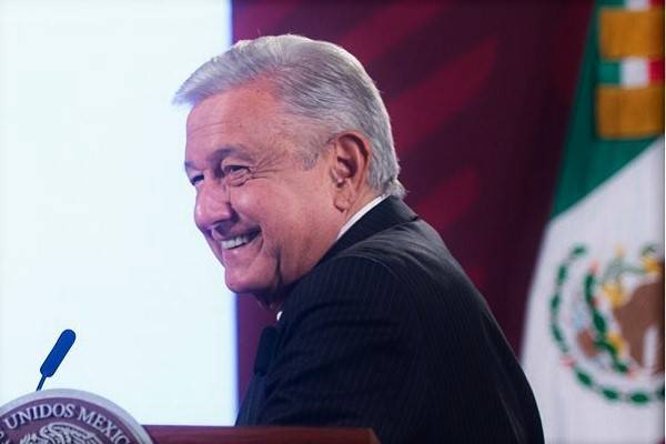 Pedro Castillo es el presidente, relación con Perú en pausa: AMLO