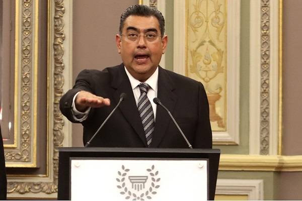 Asume Salomón Céspedes como gobernador sustituto en Puebla