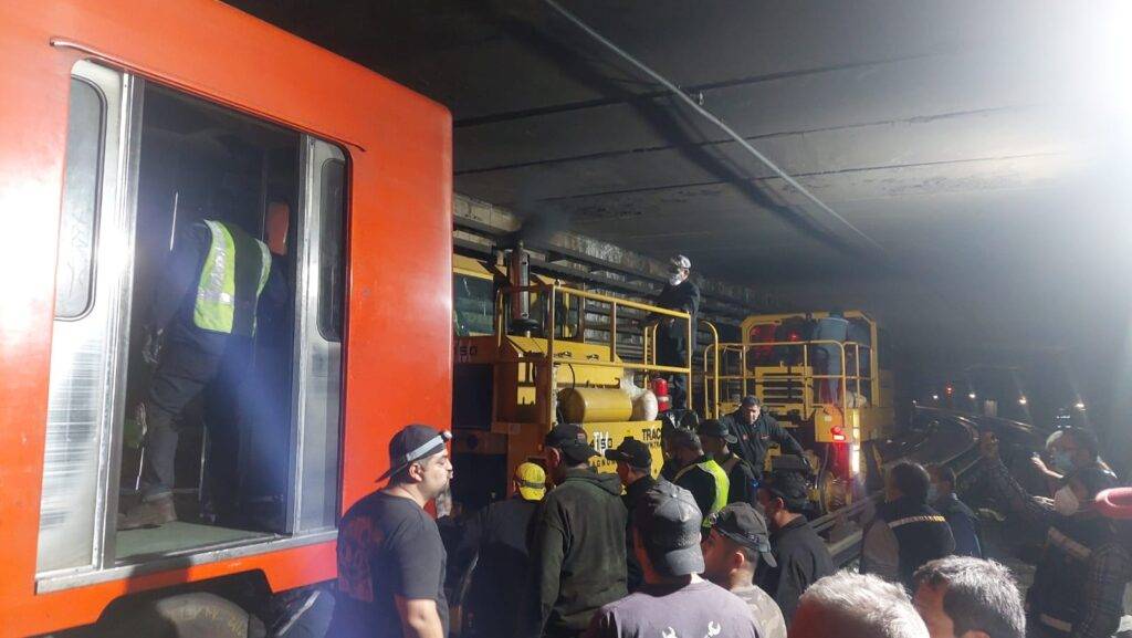 FGJ-CDMX conforma grupo que investigará accidente en el Metro
