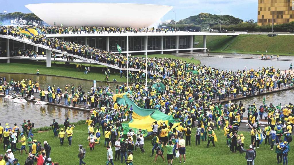 A través de un comunicado, el gobierno de México, Canadá y EE.UU. condenaron lo ocurrido en Brasil y la toma del Congreso por simpatizantes de Bolsonaro.