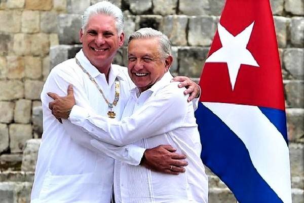 Cuba nueva Numancia, señala AMLO al imponer el Águila Azteca