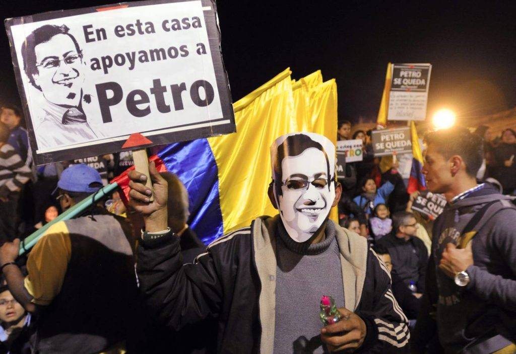 En Colombia también la oposición se moviliza contra las reformas del presidente Petro