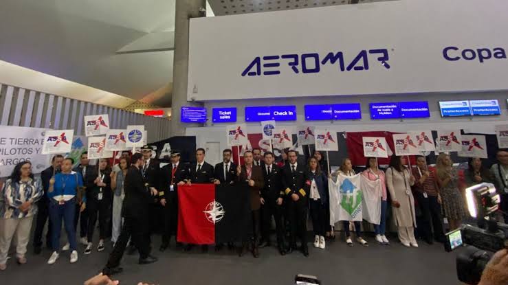 Tras cierre de Aeromar; trabajadores se van a huelga 