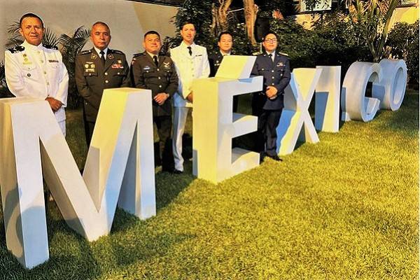 México mantendrá representación diplomática y consular con Perú